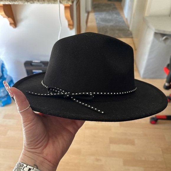 BoHo chic, black  hat with removable studded bow main image 10